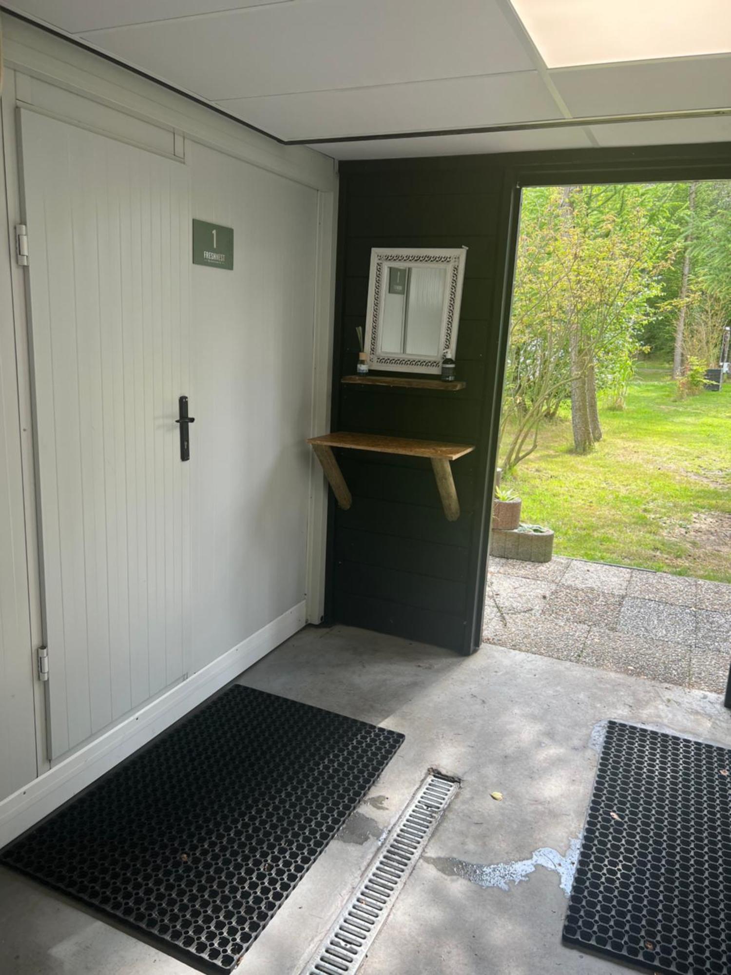 Glamplodge Met Prive Sanitair Blesdijke Exterior foto